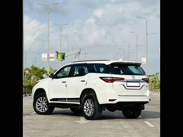 Used Toyota Fortuner 4X4 AT 2.8 Diesel in Surat
