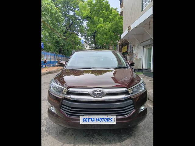 Used Toyota Innova Crysta [2016-2020] 2.4 V Diesel in Kolkata