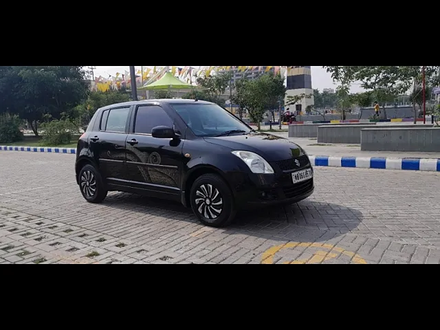 Used 2011 Maruti Suzuki Swift in Kolkata