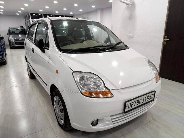 Used 2011 Chevrolet Spark in Kanpur