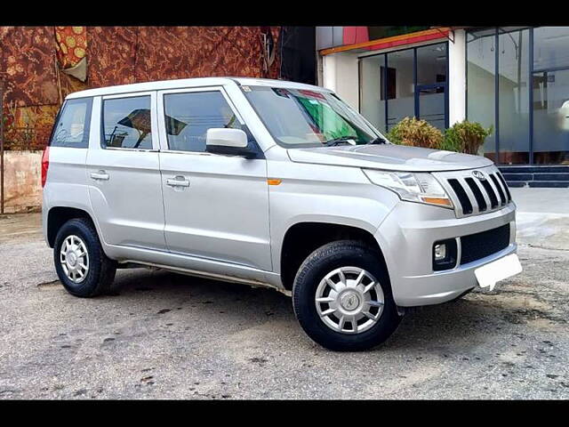 Used Mahindra TUV300 [2015-2019] T4 Plus in Zirakpur