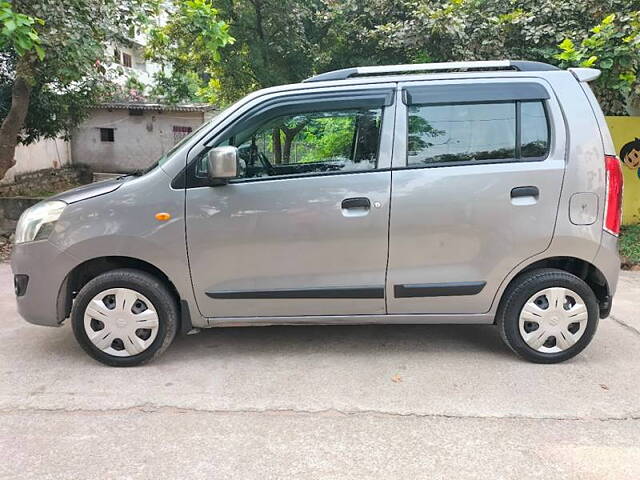 Used Maruti Suzuki Wagon R 1.0 [2014-2019] VXI AMT in Hyderabad