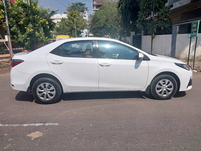 Used Toyota Corolla Altis [2014-2017] G in Ahmedabad