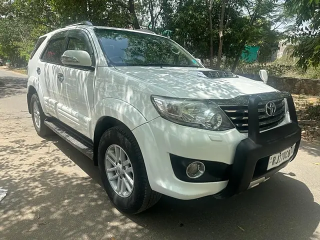 Used 2013 Toyota Fortuner in Jaipur