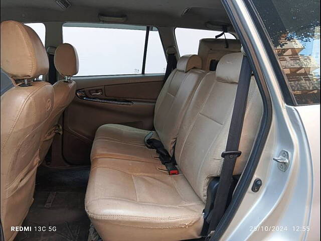 Used Toyota Innova [2013-2014] 2.5 VX 8 STR BS-IV in Mumbai