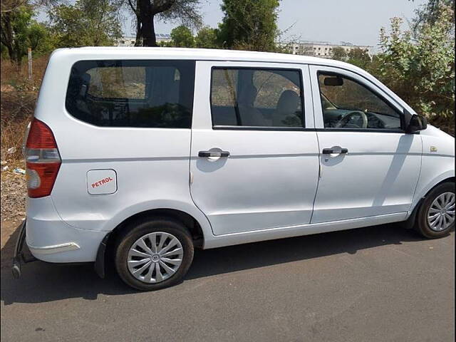 Used Chevrolet Enjoy 1.4 LS 7 STR in Ahmedabad