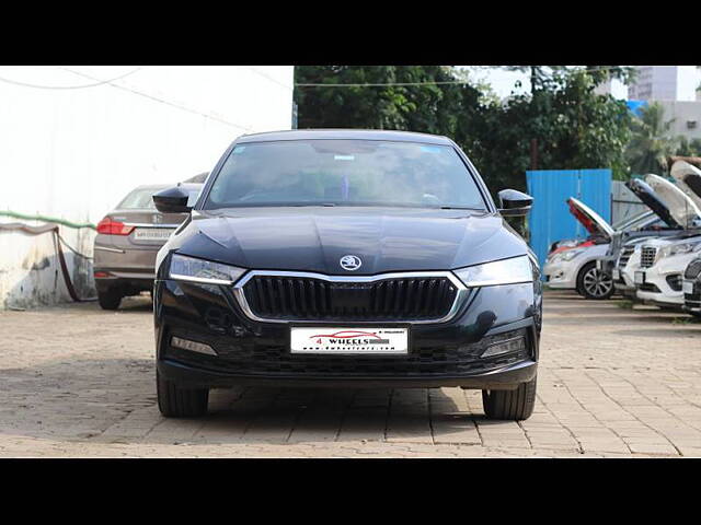 Used 2022 Skoda Octavia in Mumbai