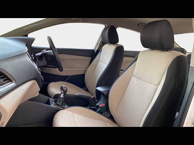 Used Hyundai Verna [2015-2017] 1.6 VTVT SX in Ahmedabad