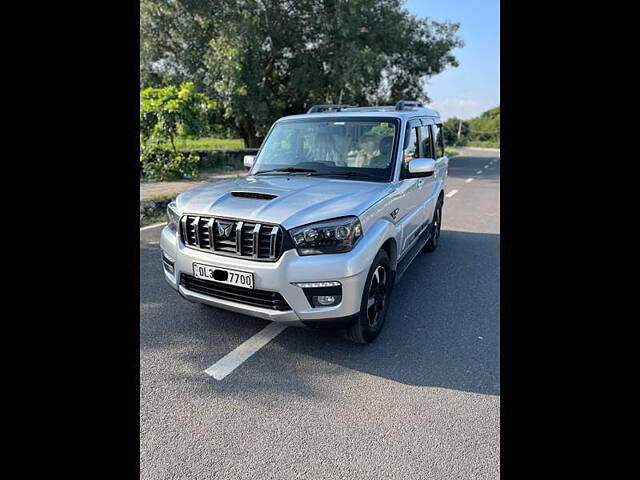 Used Mahindra Scorpio S11 MT 7S CC in Delhi