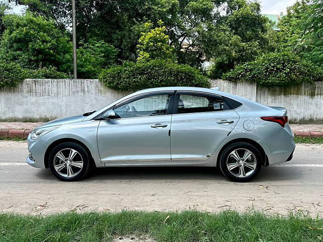 Used Hyundai Verna [2011-2015] Fluidic 1.6 VTVT SX Opt AT in Delhi