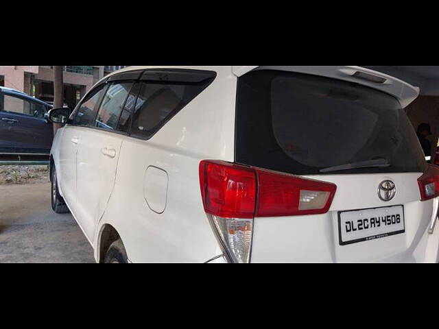 Used Toyota Innova Crysta [2016-2020] 2.4 G 7 STR [2016-2017] in Ghaziabad