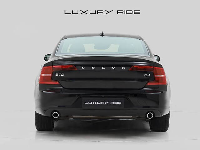 Used Volvo S90 [2016-2021] Momentum D4 [2018-2020] in Lucknow