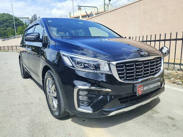 Used 2021 Kia Carnival in Bangalore