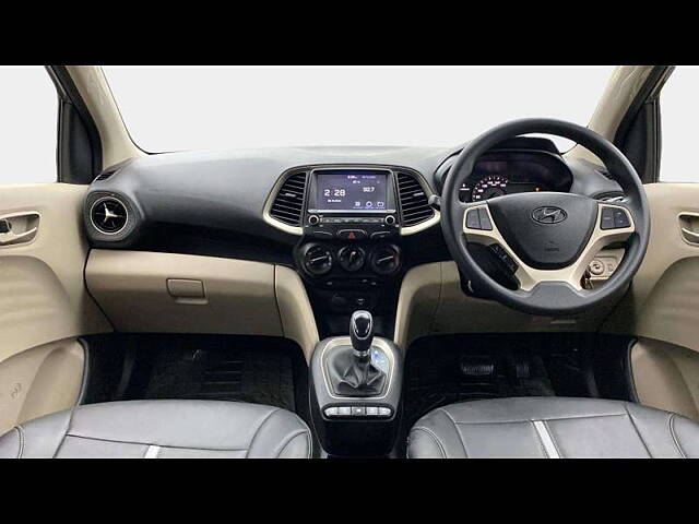 Used Hyundai Santro Sportz AMT in Delhi