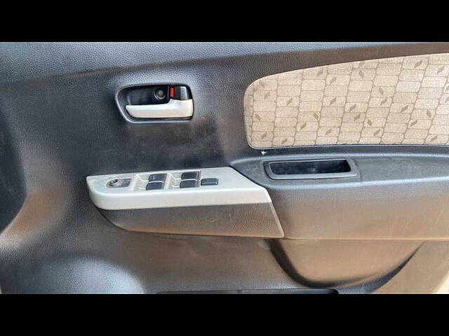 Used Maruti Suzuki Wagon R 1.0 [2014-2019] VXI in Hyderabad