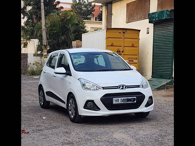 Used Hyundai Grand i10 [2013-2017] Magna 1.1 CRDi [2016-2017] in Kurukshetra