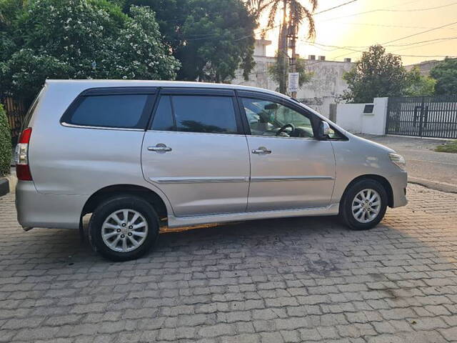 Used Toyota Innova [2005-2009] 2.5 V 7 STR in Jalandhar