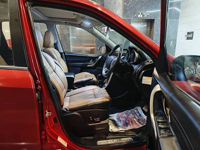 Used Mahindra XUV500 W11 AT in Ahmedabad