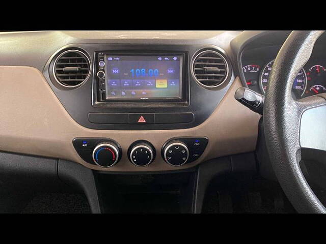 Used Hyundai Grand i10 Magna 1.2 Kappa VTVT in Ahmedabad