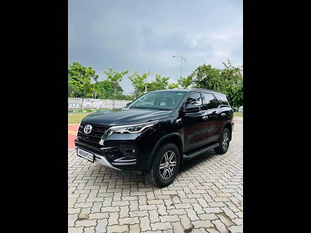 Used Toyota Fortuner 4X4 MT 2.8 Diesel in Kolkata