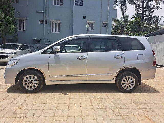 Used Toyota Innova [2013-2014] 2.5 VX 7 STR BS-III in Bangalore