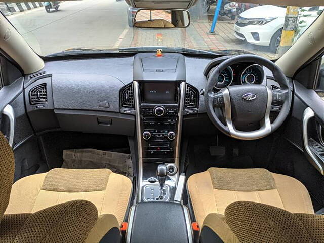 Used Mahindra XUV500 W7 AT [2018-2020] in Bangalore