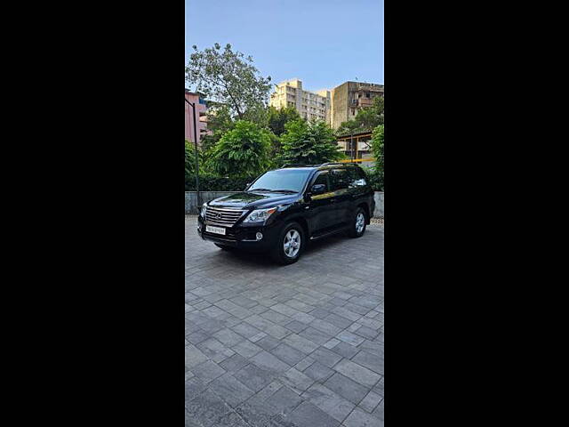 Used Lexus LX 570 V8 AT in Mumbai