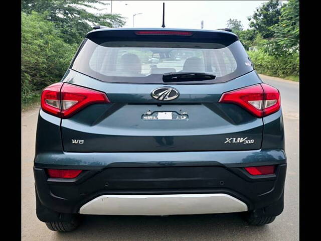 Used Mahindra XUV300 [2019-2024] W8 (O) 1.2 Petrol [2019] in Ahmedabad