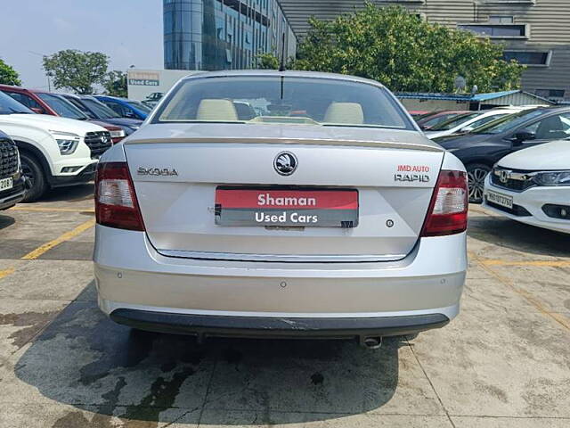 Used Skoda Rapid Style 1.6 MPI AT in Mumbai