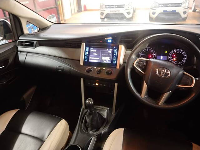 Used Toyota Innova Crysta [2016-2020] 2.4 G 7 STR [2016-2017] in Mumbai