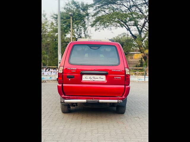 Used Chevrolet Tavera Elite LS - B3 7-Seater - BS II in Pune