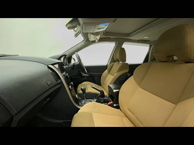 Used Mahindra XUV500 [2015-2018] W9 AT in Delhi