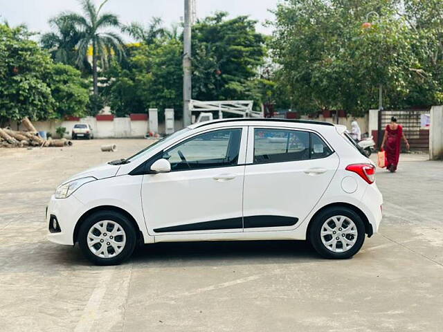 Used Hyundai Grand i10 [2013-2017] Sportz 1.2 Kappa VTVT [2013-2016] in Surat