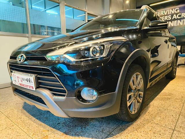 Used Hyundai i20 Active [2015-2018] 1.2 SX in Kolkata