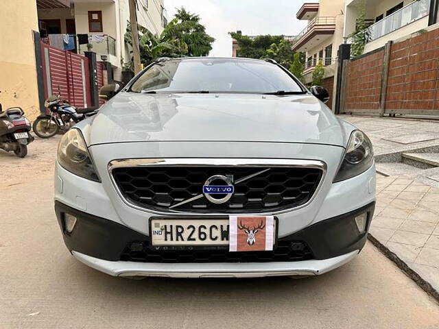 Used Volvo V40 [2016-2019] D3 Kinetic in Gurgaon