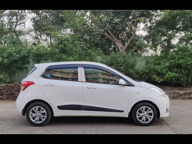 Used Hyundai Grand i10 [2013-2017] Sportz 1.2 Kappa VTVT [2016-2017] in Indore