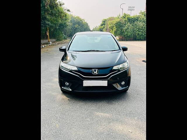 Used 2015 Honda Jazz in Delhi