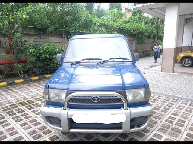 Used Toyota Qualis [2000-2002] FS B2 in Kolkata