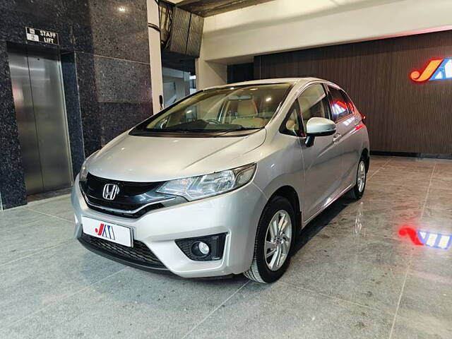 Used Honda Jazz [2015-2018] V AT Petrol in Ahmedabad