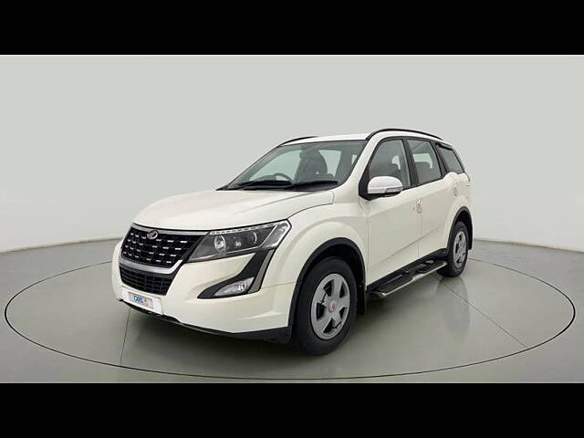 Used Mahindra XUV500 W7 [2018-2020] in Ahmedabad