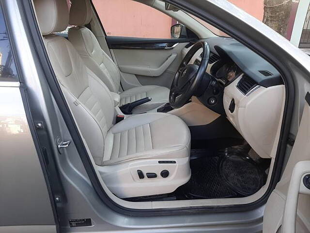 Used Skoda Octavia [2013-2015] Style 1.8 TSI AT in Bangalore