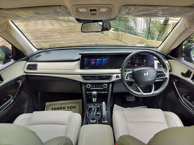 Used Mahindra XUV700 AX 7 Diesel AT 7 STR [2021] in Mumbai