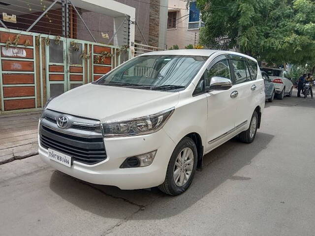 Used Toyota Innova Crysta [2016-2020] 2.4 G 8 STR [2016-2017] in Hyderabad