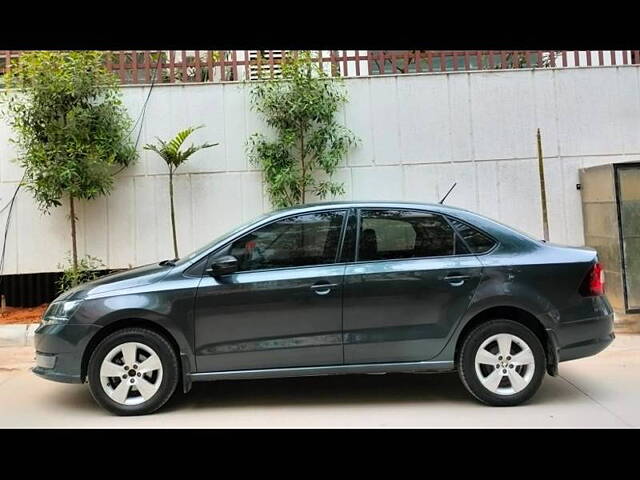 Used Skoda Rapid [2015-2016] 1.6 MPI Ambition in Hyderabad