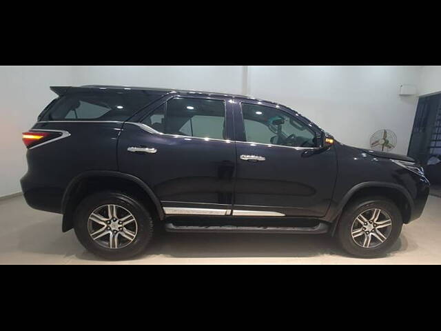 Used Toyota Fortuner 4X2 AT 2.8 Diesel in Kolhapur