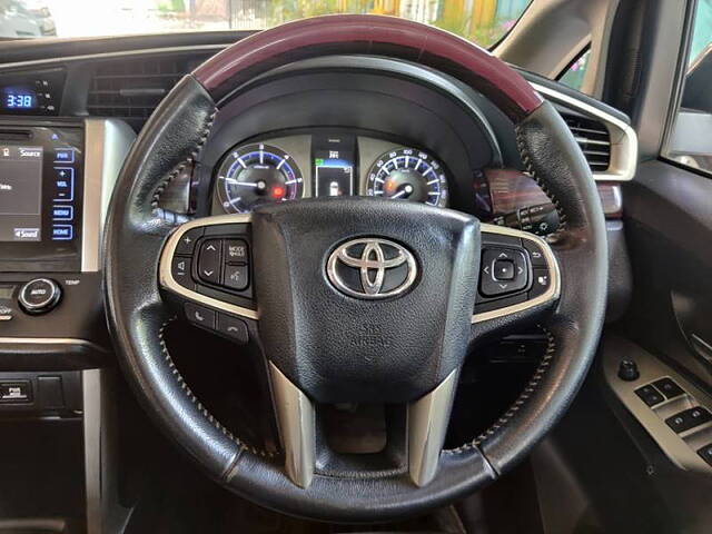 Used Toyota Innova Crysta [2016-2020] 2.4 V Diesel in Mumbai