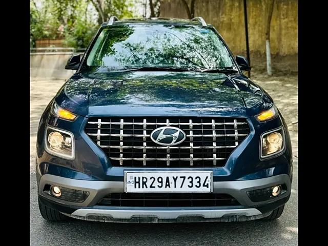 Used 2022 Hyundai Venue in Delhi