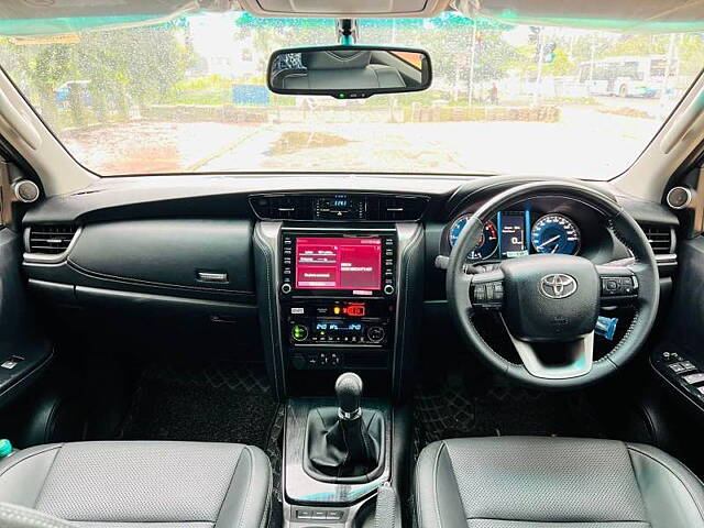 Used Toyota Fortuner 4X2 MT 2.8 Diesel in Kolkata