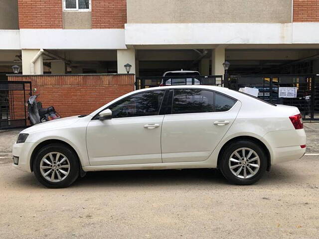 Used Skoda Octavia [2015-2017] 2.0 TDI CR Ambition Plus AT in Bangalore