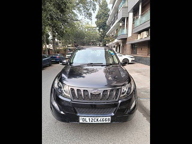 Used 2016 Mahindra XUV500 in Delhi